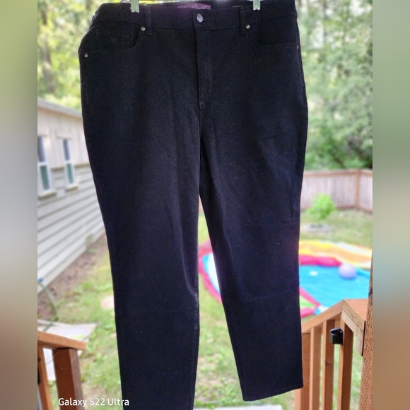 Gloria Vanderbilt Amanda Tapered High-rise Black Jeans 18W Tall NWT - Picture 4 of 6